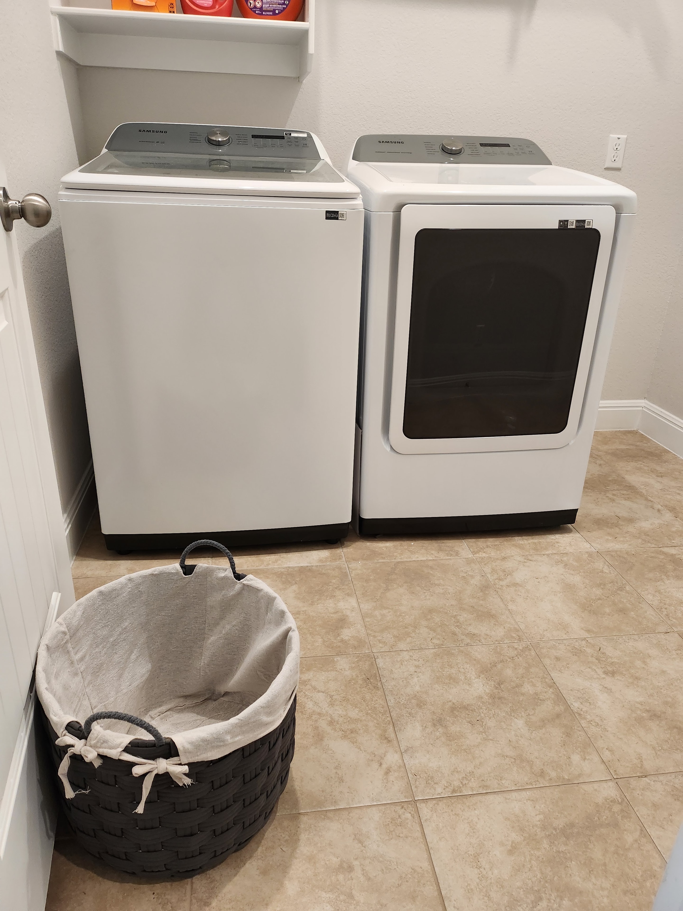 Laundry room with Samsung washer and dryer